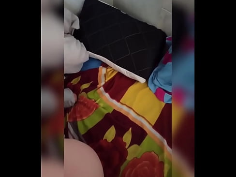 ❤️ Менин комнаташым үйдө жалгыз калат, анткени күйөөсү каникулга кетип жатат, мен аны сиккенге жана эшегин сүткө толтурганга мүмкүнчүлүк берем ❤️ Порно видео боюнча бизде ❌