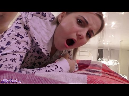 ❤️ Сексуалдуу апа карлыгач жана прегистайл секс - кончуг жакын ❤️ Порно видео боюнча бизде ❌